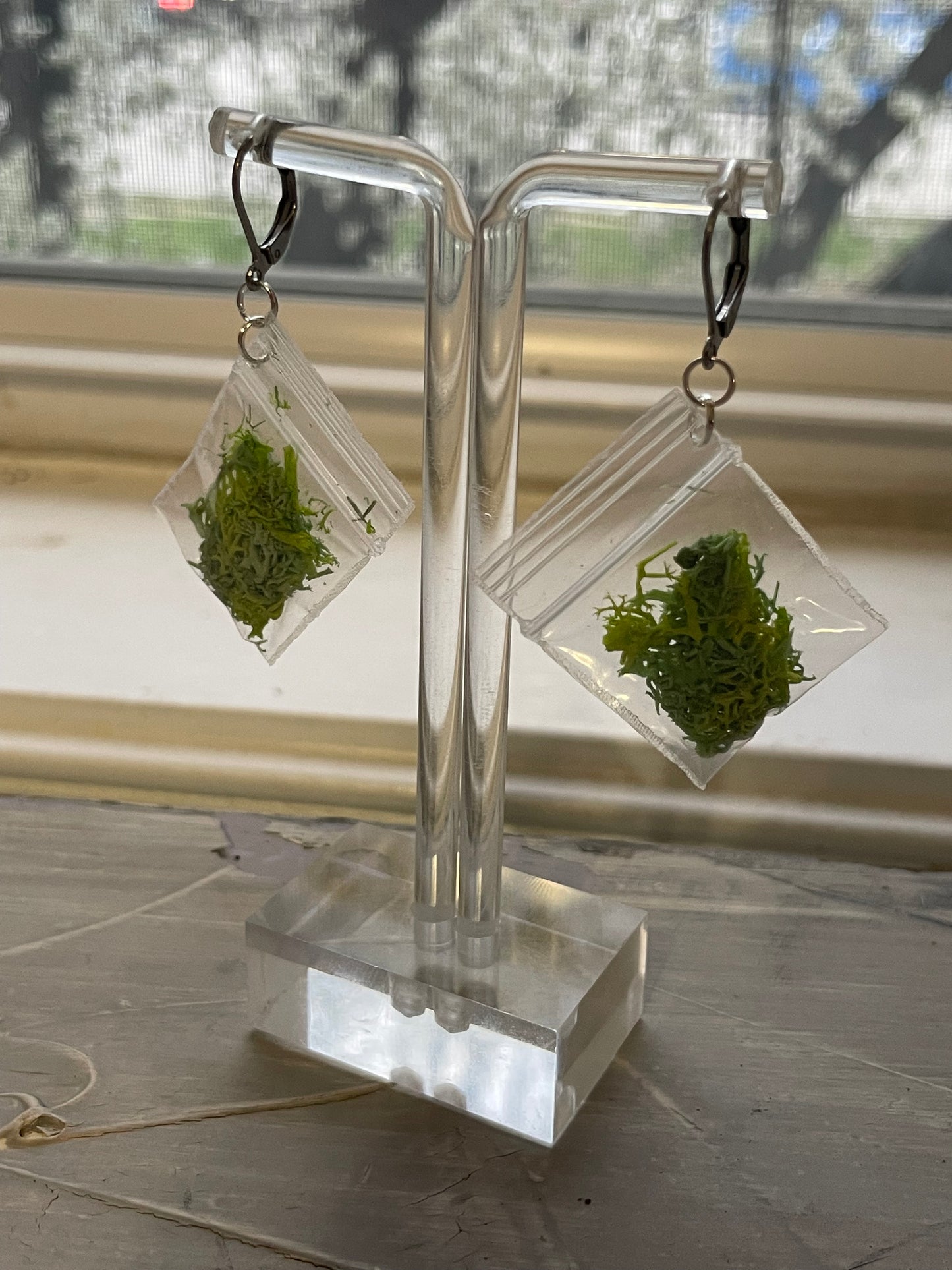 Mini Bud Bag Earrings