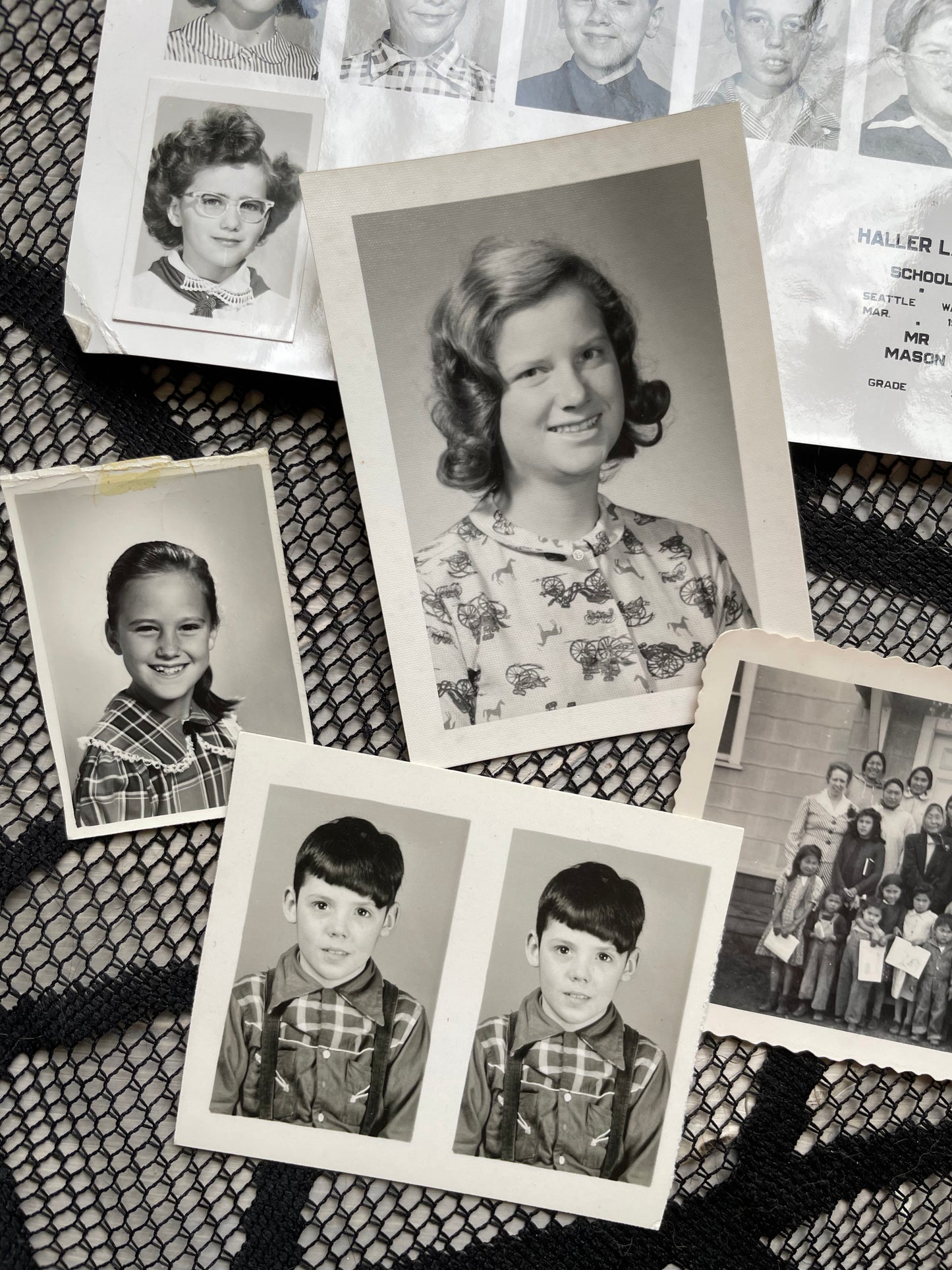 Vintage & Antique Portrait Photos Pack