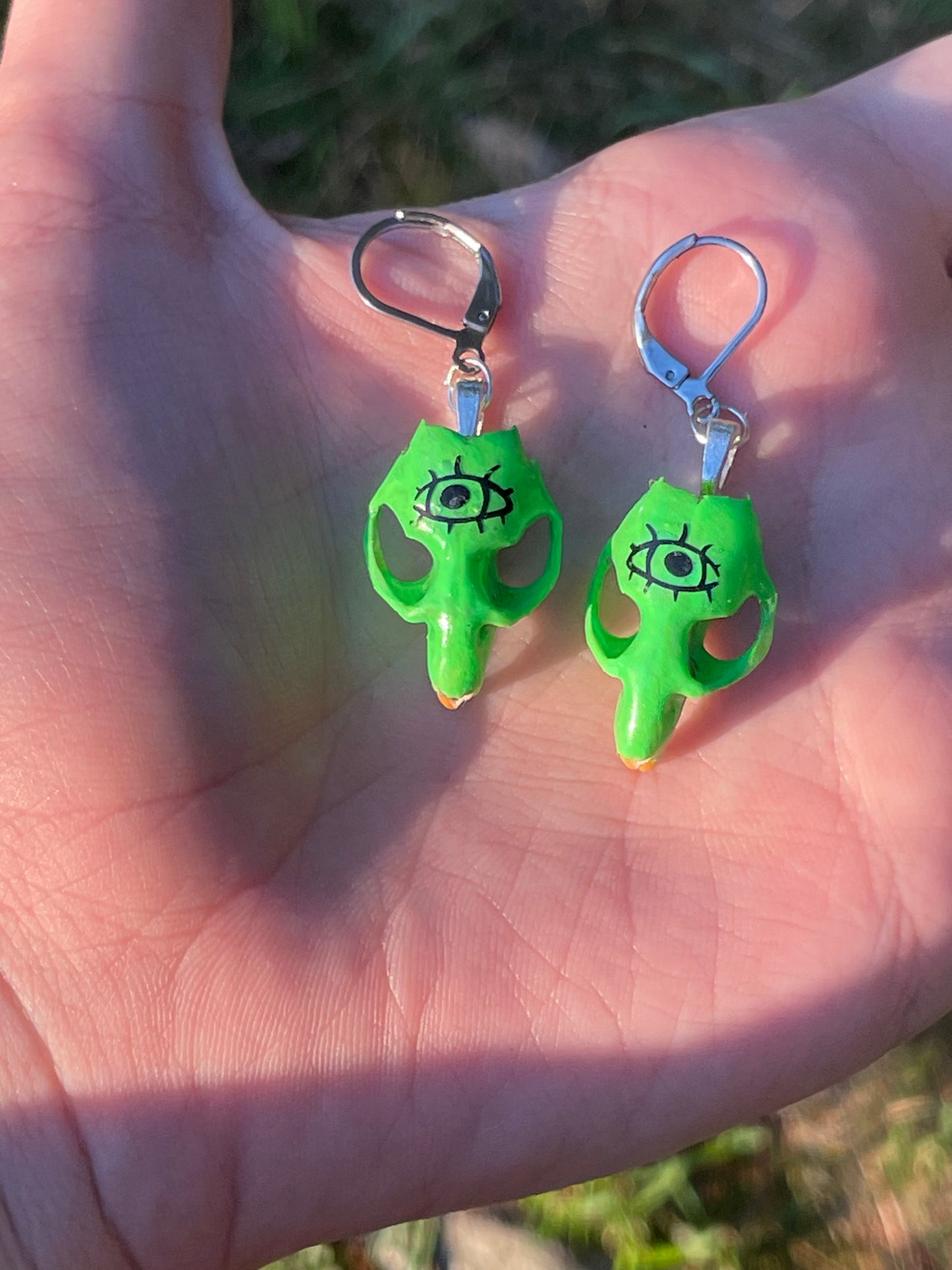 Glowing Green Eyeball Vole Skull Earrings